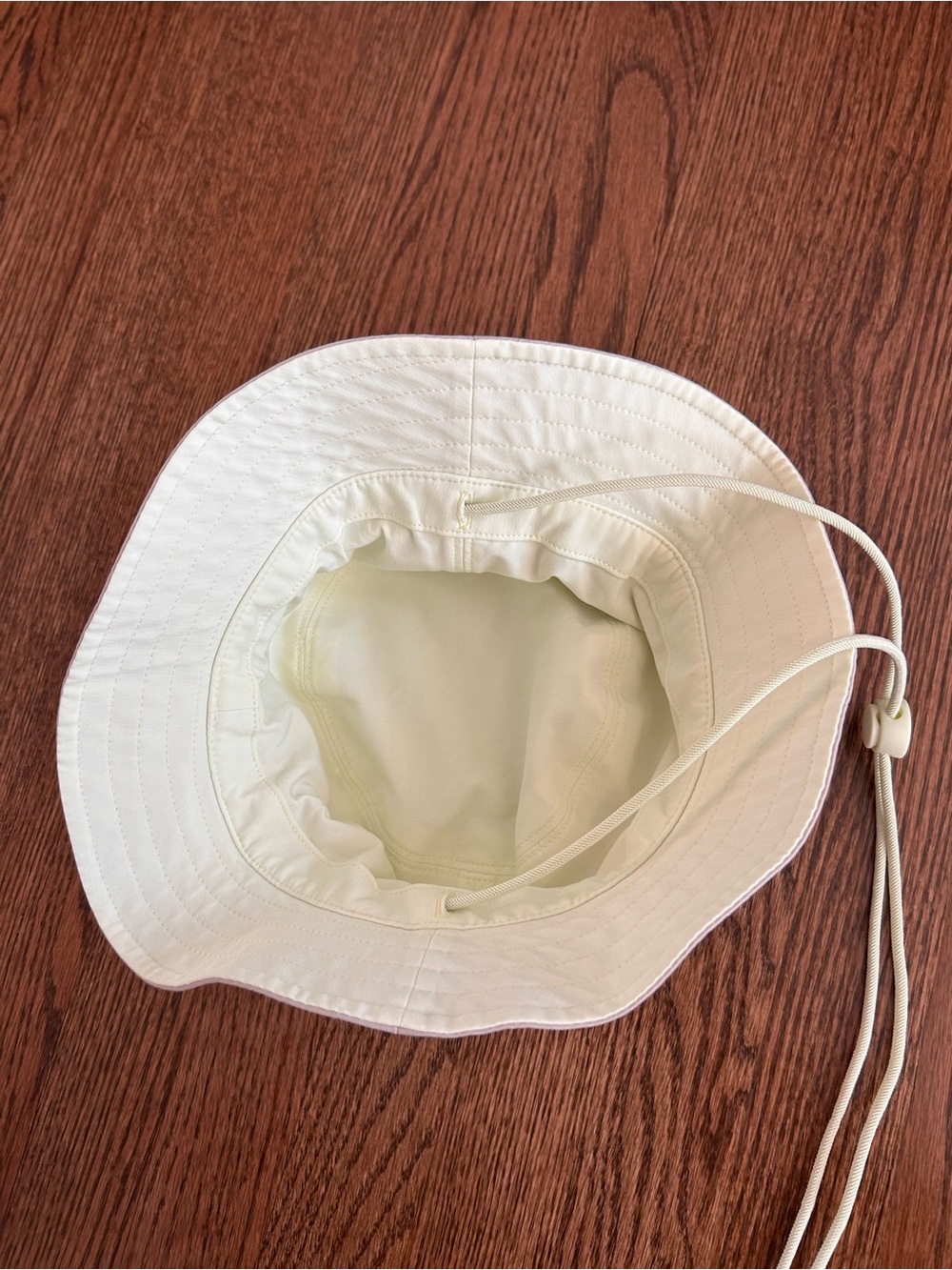 Women’s Athleta Bucket Hat - Picture 3 of 4